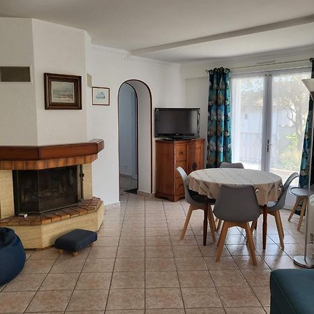Appartement 3 Chambres 6 Pers Rez De Jardin 5Min Plage Quartier Du Phare Location Du Dimanche Au Dimanche En Juillet Et Aout La Tranche-sur-Mer Esterno foto