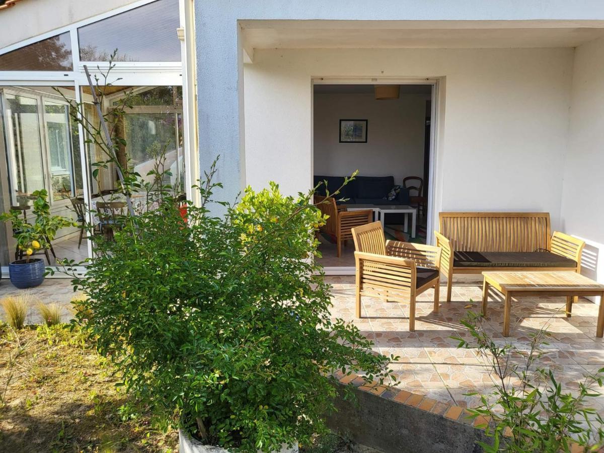 Appartement 3 Chambres 6 Pers Rez De Jardin 5Min Plage Quartier Du Phare Location Du Dimanche Au Dimanche En Juillet Et Aout La Tranche-sur-Mer Esterno foto